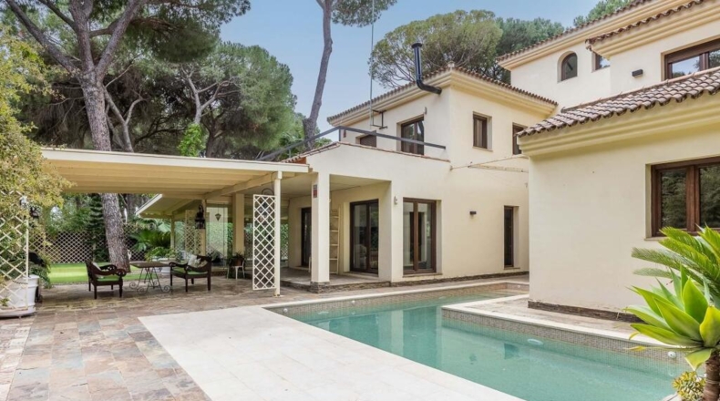 Sevilla - Bollullos de la Mitación - 330m2