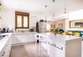 Chalet independiente con terreno en venta en Bollullos de la Mitación ref: TR406226 foto