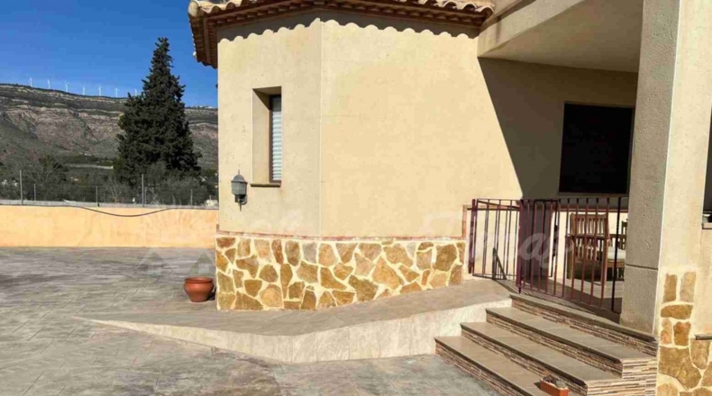 Albacete - Caudete - 1200m2
