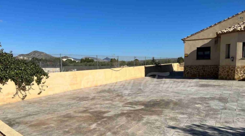 Albacete - Caudete - 1200m2