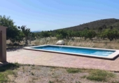 Masía con terreno en venta en Caudete ref: TR412984 foto