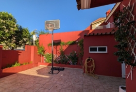 La Línea de la Concepción 300&nbsp;m²