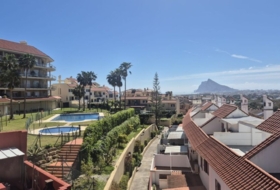 La Línea de la Concepción 300&nbsp;m²