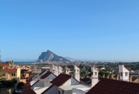La Línea de la Concepción 300&nbsp;m²