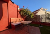 Chalet adosado con terreno en alquiler en La Línea de la Concepción ref: TR413418 foto