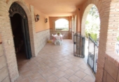 Chalet independiente con terreno en alquiler en La Guardia de Jaén ref: TR343491 foto
