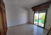 Chalet adosado con terreno en venta en la España, Sevilla, ref: TR412999 foto