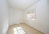 Chalet independiente con terreno en venta en Chozas de Canales ref: TR413010 foto