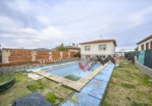 Chalet independiente con terreno en venta en Huecas ref: TR413012 foto