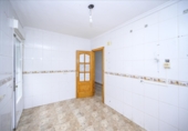 Chalet independiente con terreno en venta en Huecas ref: TR413012 foto