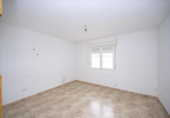 Chalet independiente con terreno en venta en Huecas ref: TR413012 foto