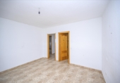 Chalet independiente con terreno en venta en Huecas ref: TR413012 foto