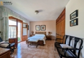 Chalet independiente con terreno en venta en Loja ref: TR413031 foto