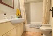 Casa de pueblo en venta en la España, Pinares de Lepe, ref: TR413032 foto