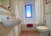 Casa de pueblo en venta en la España, Pinares de Lepe, ref: TR413032 foto