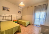 Casa de pueblo en venta en la España, Pinares de Lepe, ref: TR413032 foto