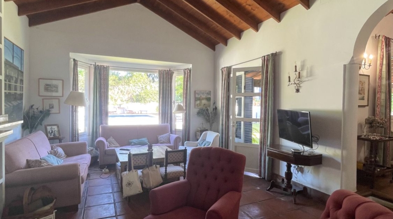 Seville - Tomares - 1000m2