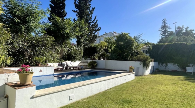 Seville - Tomares - 1000m2