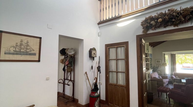 Seville - Tomares - 1000m2
