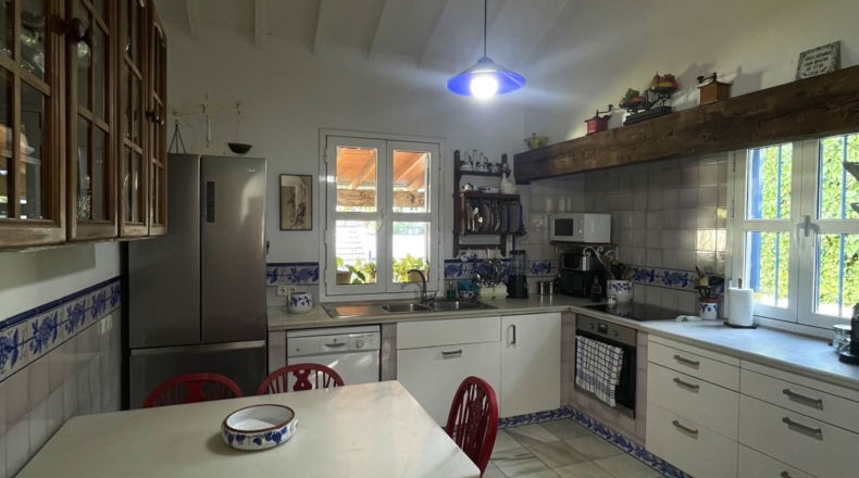 Seville - Tomares - 1000m2