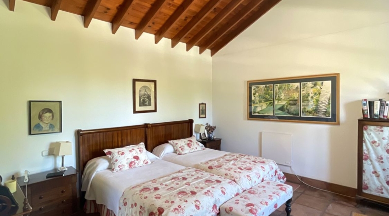 Seville - Tomares - 1000m2