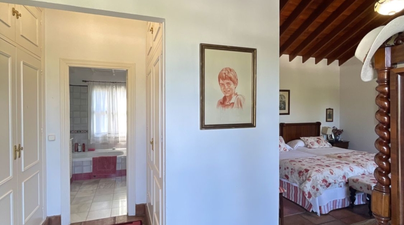 Seville - Tomares - 1000m2