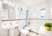 Chalet independiente con terreno en venta en Chiclana de la Frontera ref: TR394574 foto