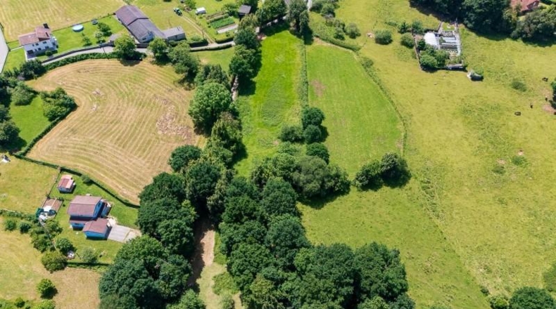 Asturias - Pola de Siero - 1500m2
