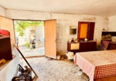 Chalet independiente con terreno en venta en la España, Calaceite, ref: TR413113 foto