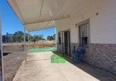 Xalet independent amb terreny en venda a la España, Montijo, ref.: TR413133 foto