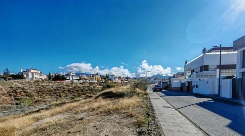 Granada - La Zubia - 589m2