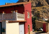 Chalet independiente con terreno en venta en la España, Calatayud, ref: TR225977 foto