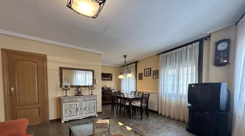 Zaragoza - Novallas - 270m2
