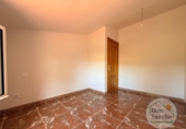 Chalet independiente con terreno en venta en la España, Traspinedo, ref: TR412928 foto