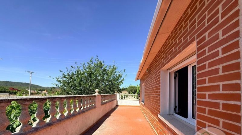 Вальядолид - Traspinedo - 1037m2