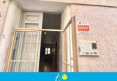 Дом с участком на продажу в городе Торревьеха Фото