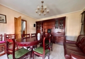 Chalet independiente con terreno en venta en la España, Ponferrada, ref: TR413192 foto