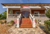 Chalet independiente con terreno en venta en la España, Trigueros del Valle, ref: TR326313 foto