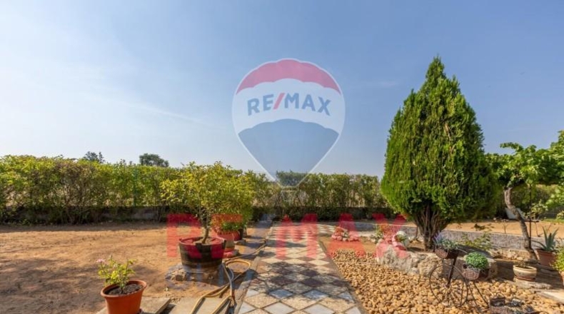 Valladolid - Trigueros del Valle - 2484m2