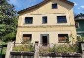 Chalet independiente con terreno en venta en la España, Mieres, ref: TR242062 foto