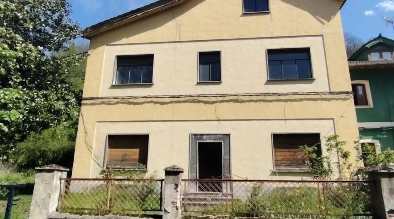 Asturias - Mieres - 800m2