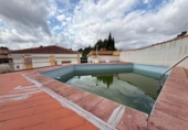 Chalet independiente con terreno en venta en la España, Montserrat, ref: TR413222 foto