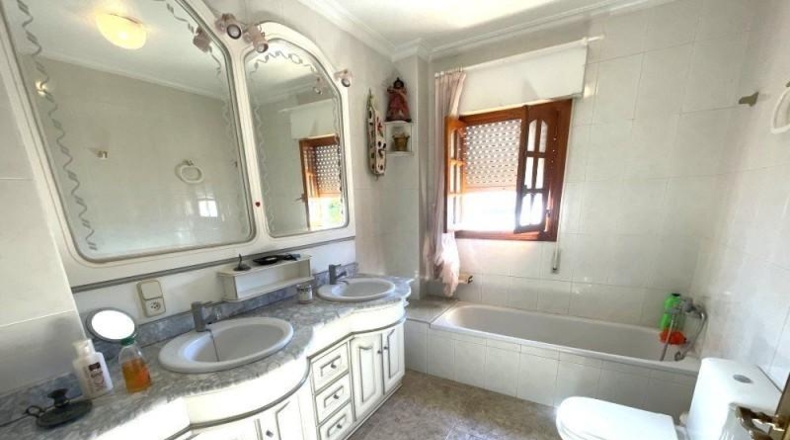Alicante - Formentera del Segura - 325m2