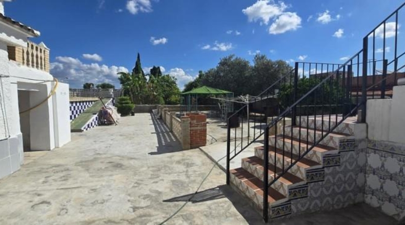 València - Llíria - 984m2