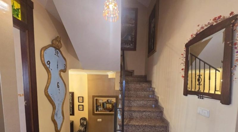 Almería - Huércal de Almería - 215m2