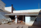 Chalet independiente con terreno en venta en la España, Yecla, ref: TR367193 foto