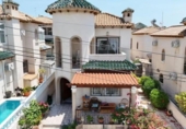 Casa de pueblo en venta en la España, San Miguel de Salinas, ref: TR413239 foto