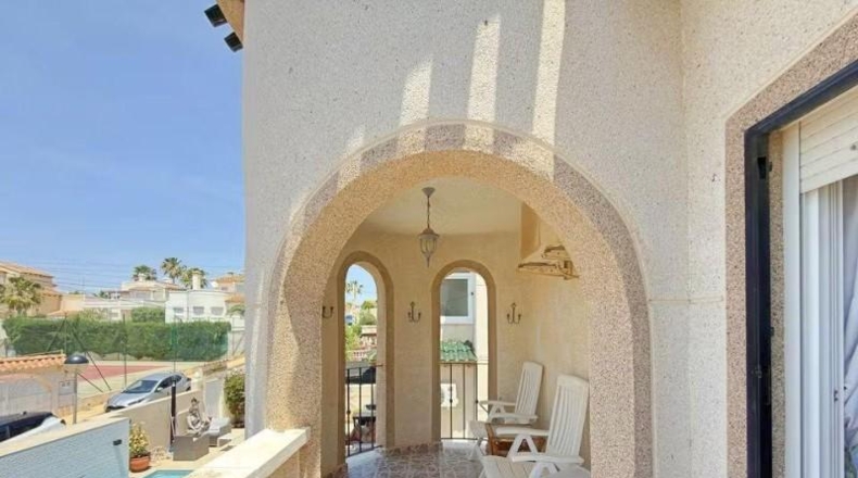 Alicante - San Miguel de Salinas - 200m2