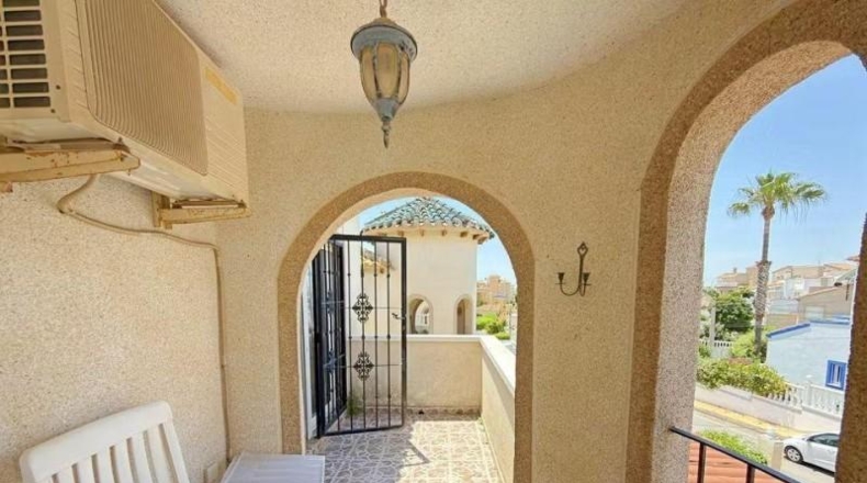 Alicante - San Miguel de Salinas - 200m2