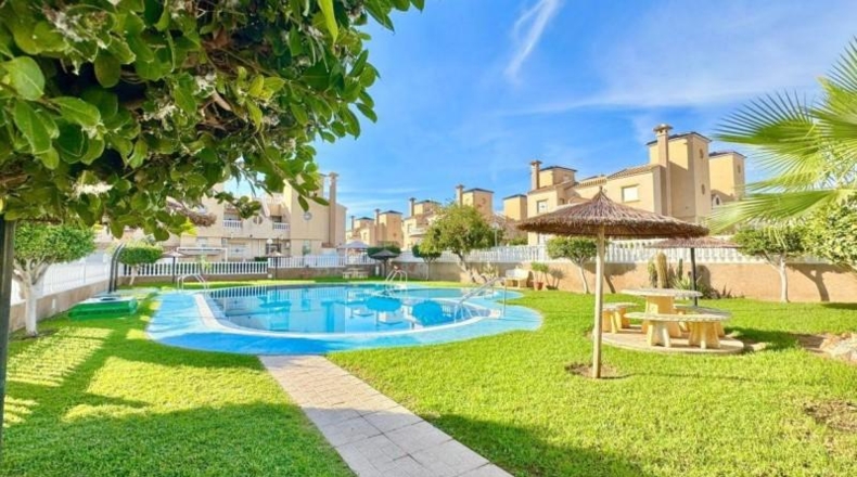 Alicante - Orihuela - 222m2